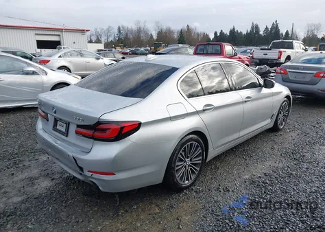 2017 BMW 530I xDrive из США, поврежденный, VIN WBAJA7C3XHWA71019